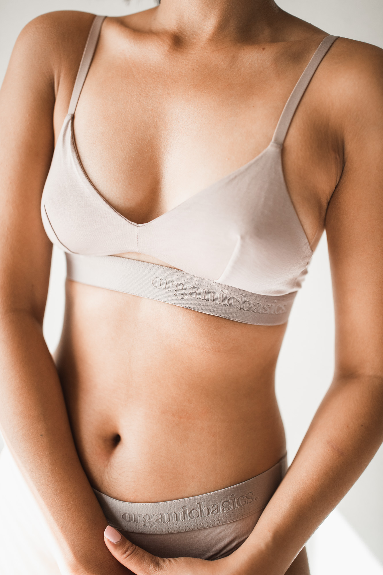 Organic Basics TENCEL Lite Bralette & Tanga Review