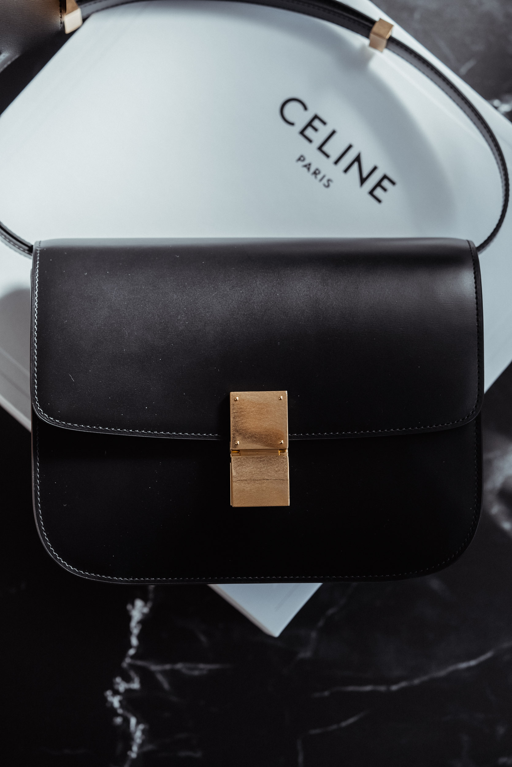 MEDIUM CLASSIC BAG IN BOX CALFSKIN black review celine an trieu box bag