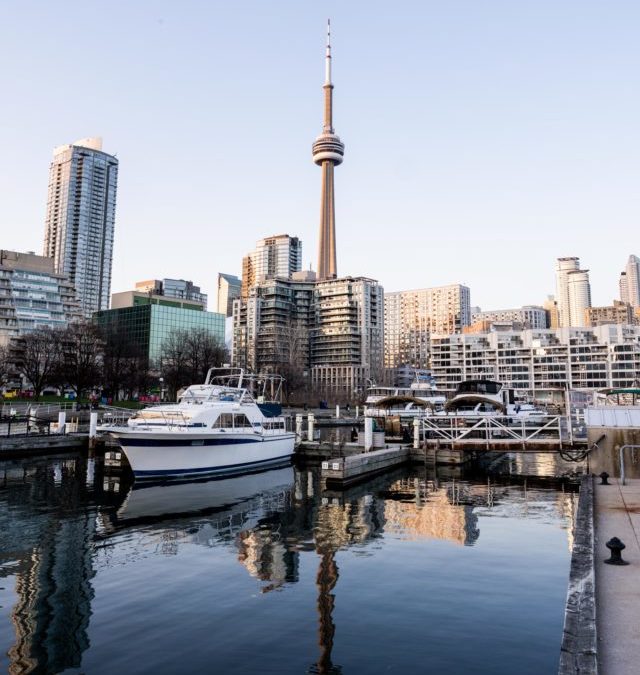 Toronto Canada Travel Guide for First Time Visitors