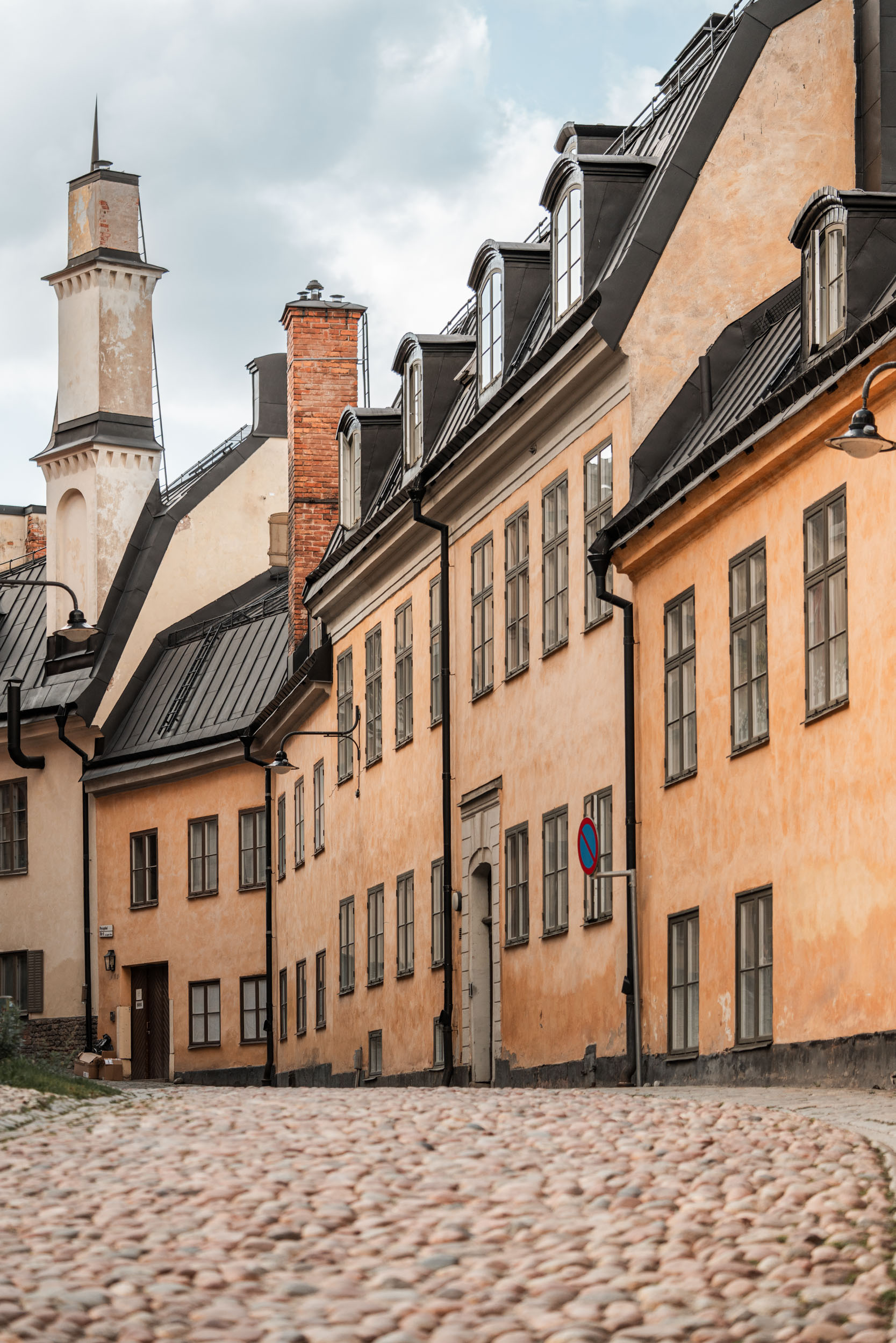 Style & Senses An Trieu Copenhagen Stockholm Amsterdam September 2025 Europe travel NYC sweden gamla stan sodermalm Smørrebrød SUBWAY ART swedish meatballs fika