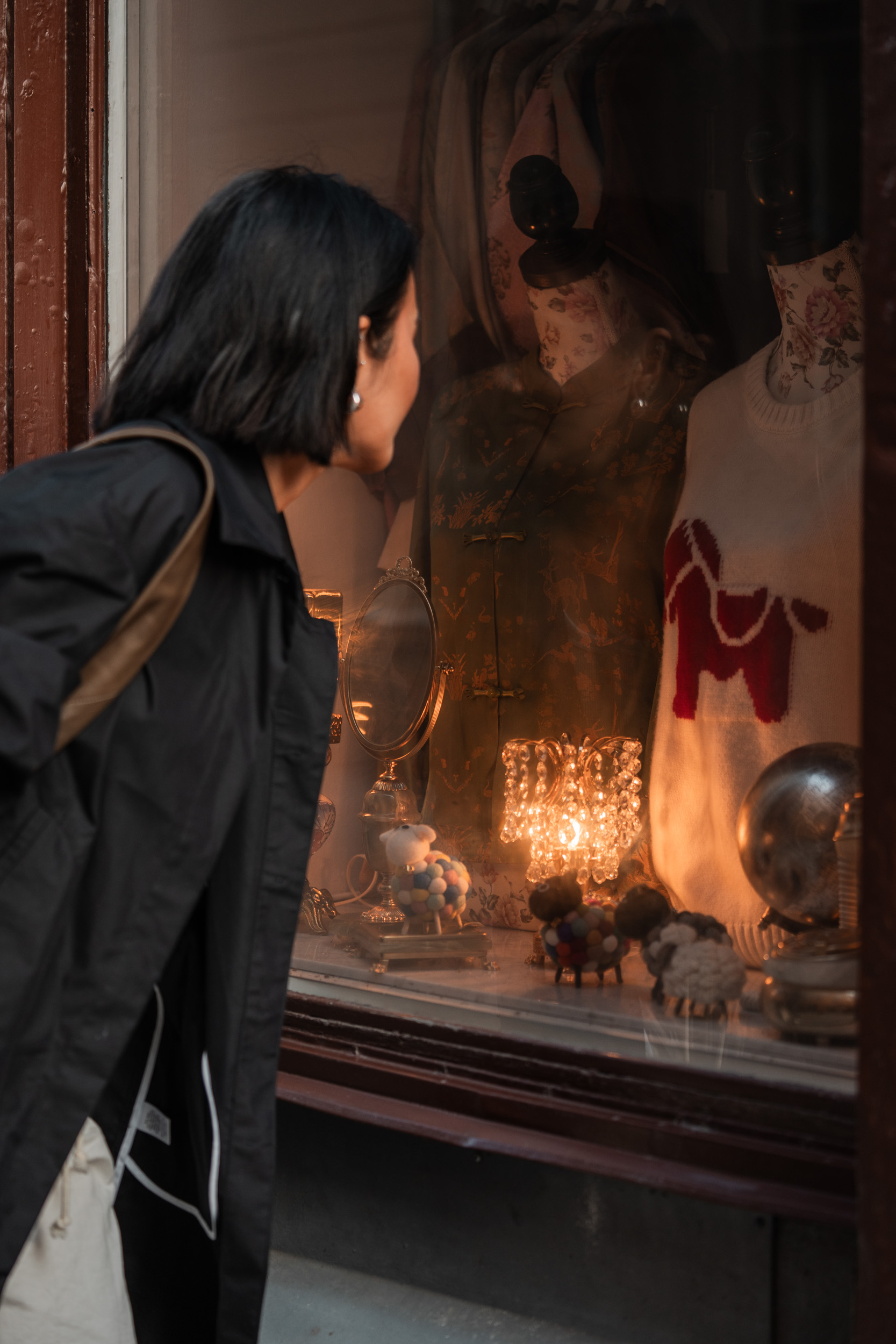 Style & Senses An Trieu Copenhagen Stockholm Amsterdam September 2025 Europe travel NYC sweden gamla stan sodermalm Smørrebrød SUBWAY ART swedish meatballs fika