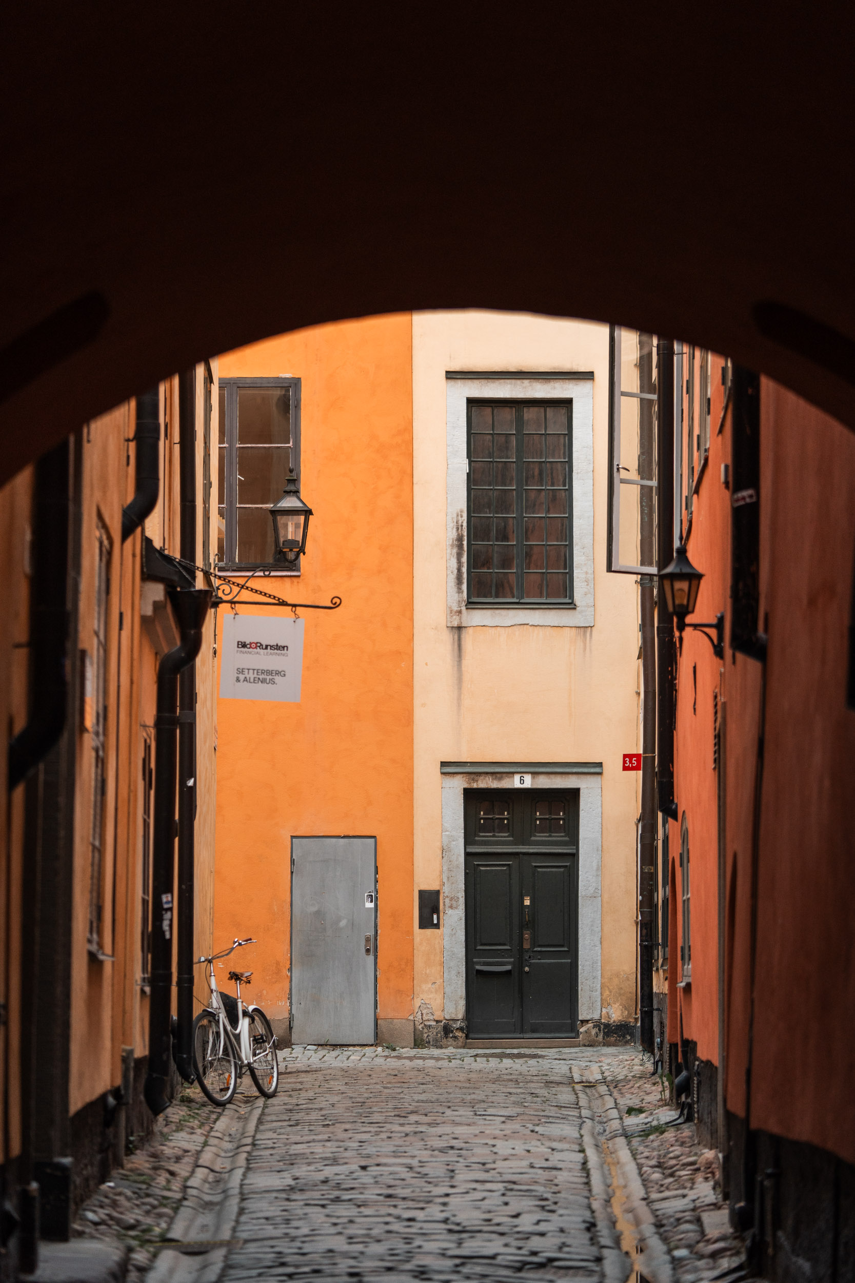 Style & Senses An Trieu Copenhagen Stockholm Amsterdam September 2025 Europe travel NYC sweden gamla stan sodermalm Smørrebrød SUBWAY ART swedish meatballs fika